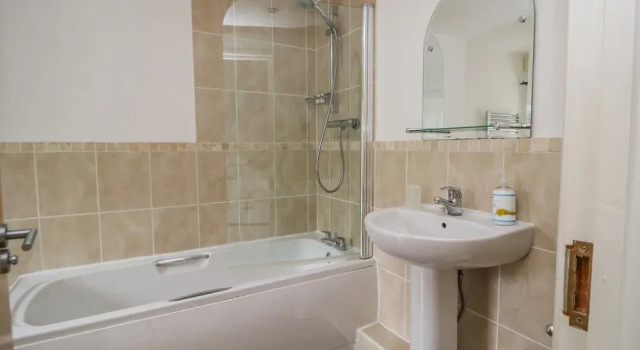Коттедж Derwentwater Apartment
