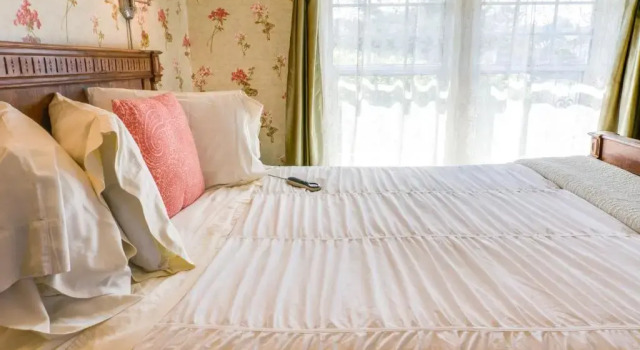 Двухместный номер Standard с видом на сад The Jabberwock Bed & Breakfast