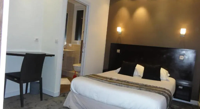 Двухместный номер Standard Hôtel Le Croiseur Ginette