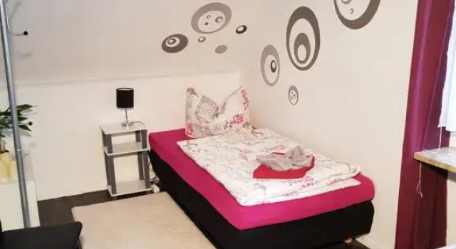 Номер Standard Pension Hamburg