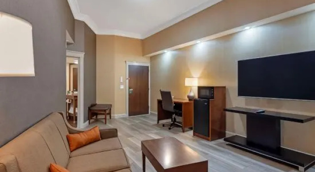 Люкс Comfort Inn Bangor North