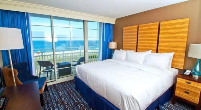 Ocean Club Hotel