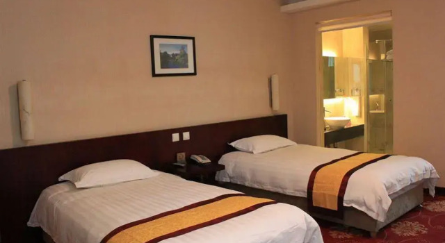 Dalian Leewan Business Hotel