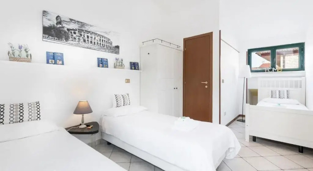 Трёхместный номер Standard Hotel La Villetta
