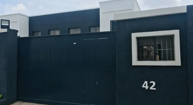 LuxeVilla 42, Rezerwuj Hotel Lekki Phase 1 