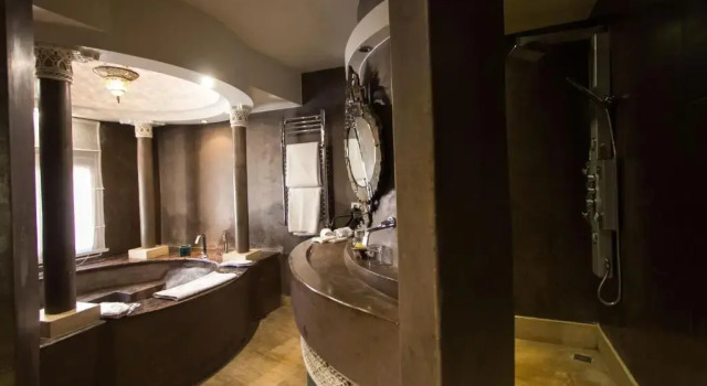 Suite Ambassador Riad Mayfez Suites & Spa