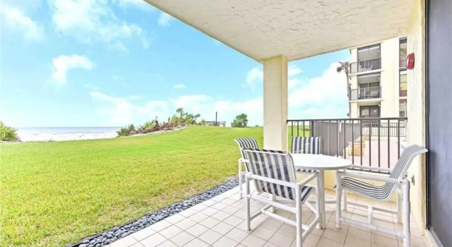 Sand Dollar I 108, Rezerwuj Hotel Hotele w Saint Augustine Area z parkingiem, Parking