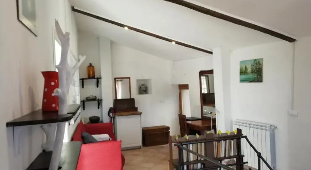 CASA LORENZO SULLE COLLINE DI LEVANTO e VICINO ALLE CINQUETERRE LT-0620