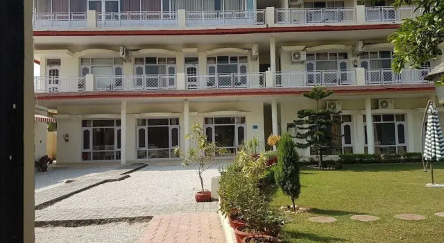Skyview Holiday Home, Buchen Sie Hotel Chandīgarh Chandigarh Region