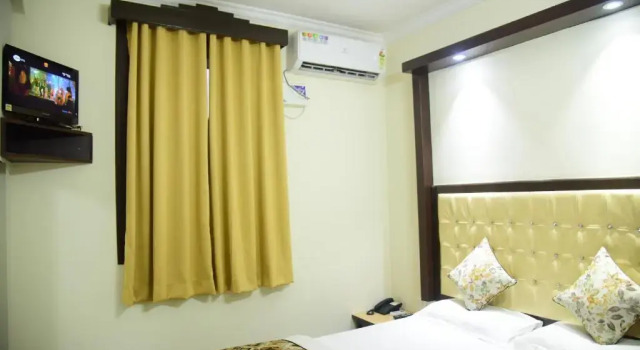 Люкс c 1 комнатой Valentines Retreat- Near Candolim Beach