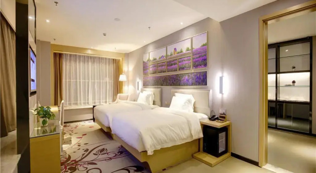 Двухместный люкс Business Lavande Hotel Shanghai Hongqiao National Convention Center Branch