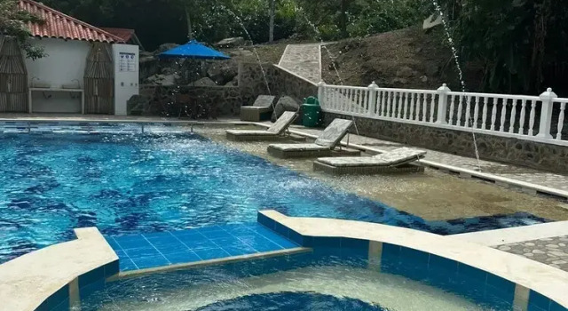 Complejo Turístico Hotel Ganbare