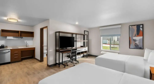 Четырёхместный люкс Everhome Suites Bastrop by Choice Hotels