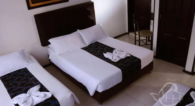 Трёхместный номер Standard Hotel Central House a 5 min de la Embajada Americana