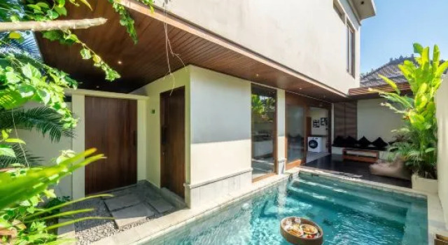 Nala Villa - Peaceful 2BR Hideaway with Pool & Yoga Space, Book Villa Sommerhuse i Pererenan, Hytte