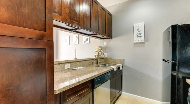 Апартаменты Houston Rental in Gated Community w/ Pool Access!