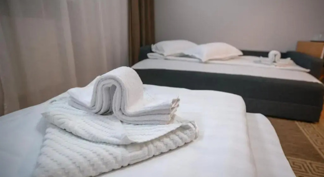 Pensiunea La Broscuta, Varaa Hotelli Campia Turzii Cluj