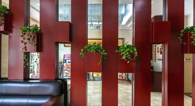 Yijia Baiyun Hotel, Prenota Hotel Liuzhou Guangxi