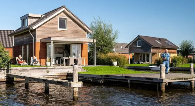 Коттедж Modern Holiday Home With a Terrace by Water