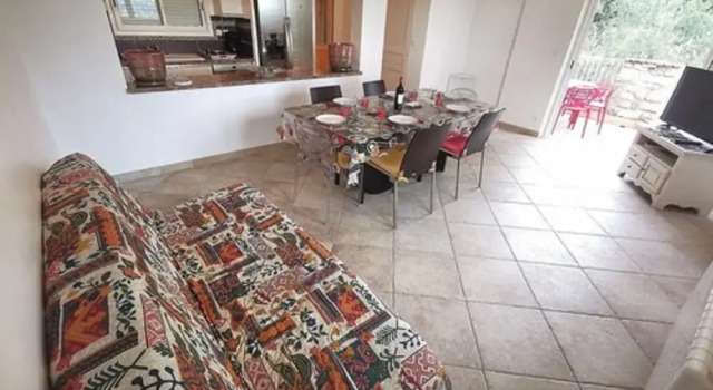 Villa Idéal Famille,Vue Mer et montagne,Calme,Wifi,Parking,Piscine, Забронировать Вилла Виллы Овернь-Рона-Альпы, Вилла