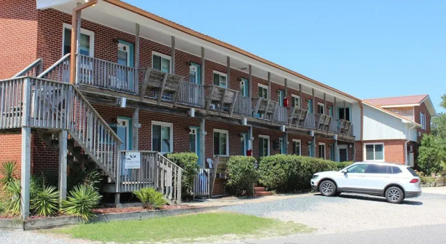 Cape Pines Motel, Rezervați Motel Buxton Cape Hatteras