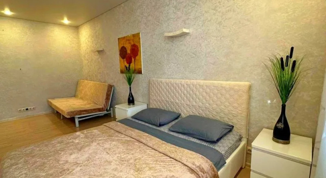 Apartments Live Here, district Entuziastov, bld.1, Đặt Căn hộ Khách sạn ở Ural có chỗ đỗ xe, Bãi đậu xe