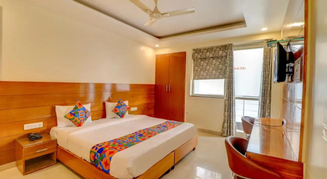 The Aroma Residency near The Medanta, The Medicity, Gurgaon, Забронировать Отель Гургаон 