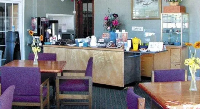 America's Best Inn New Florence, Varaa Hotelli New Florence Missouri
