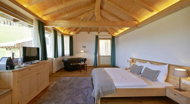 Chalet Grumer Suites&Spa, Забронировать Шале СПА-отели Больцано, SPA-услуги