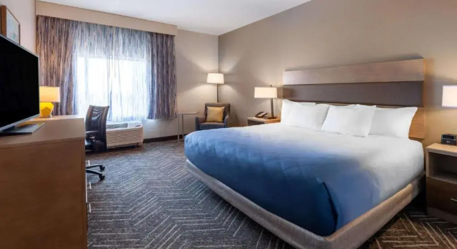 Номер Standard La Quinta Inn & Suites by Wyndham Middletown-Goshen
