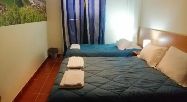Supertubos Beach Hostel, Book Hostel Hotels in Centro with a Pool, Swimming Pool