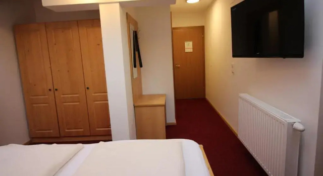 Номер Economy Pension St.Leonhard