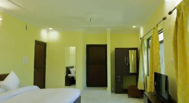 Charekh Food & Forest, Rezervovat Hotel Kotdwara Uttarakhand