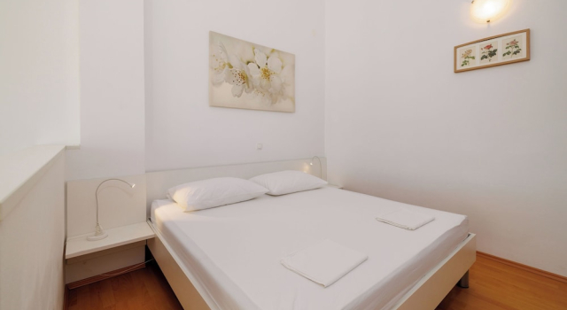 Студия Apartments Biserka