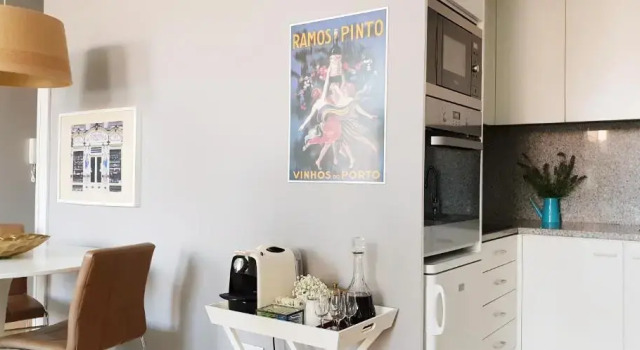 Toctoc Studio, Забронировать Отель Cedofeita / Santo Ildefonso / Se / Miragaia / Sao Nicolau e Vitoria Порту, рядом с Парк Жардим-ду-Морру