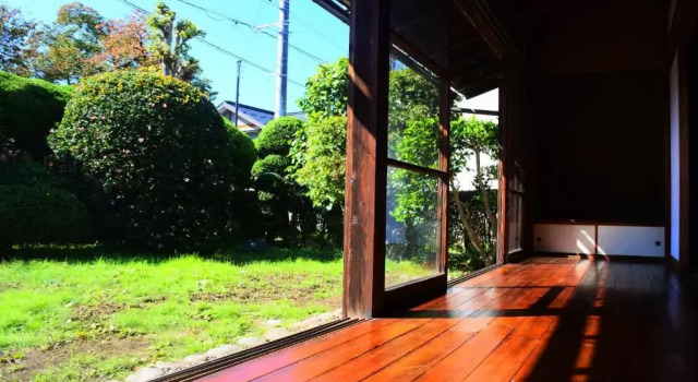 Кровать в общем номере Guest House Yukari