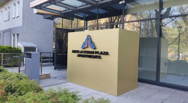 Abylai Khan Plaza Premium Apartments, Забронировать Апартаменты/квартира Алматы Казахстан, рядом с Театр для детей и юношества им. Г. Мусрепова