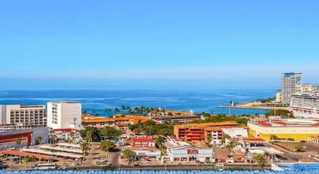 Апартаменты Zoho Skies Amazing View Sleeps 6