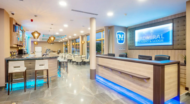 Hotel Admiral San Roque, Забронировать Отель Отели Коста-де-ла-Лус 4 звезды, 4*