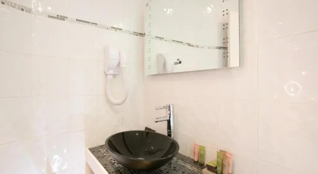 Полулюкс Hotel Atelier Vavin