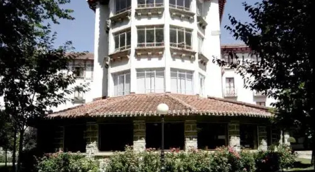 Hostal Ayestaran I, Rezervovat Hotel Hotely v Navarra s bazénem, Bazén