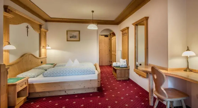 Номер Comfort Albergo Posta Pederoa
