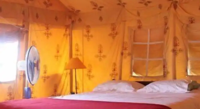 Five Five Restaurant and Guest Tent- Glamping, Buchen Sie Campingplatz Camping & Glamping in Goa, Campingplatz
