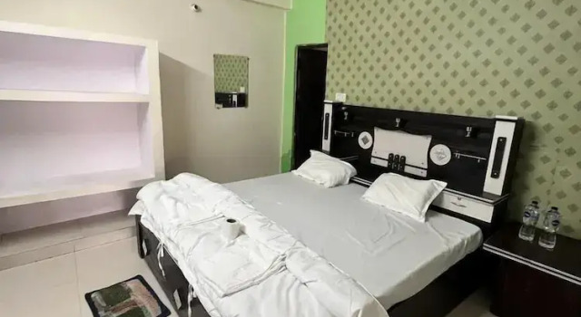 Shivay Inn