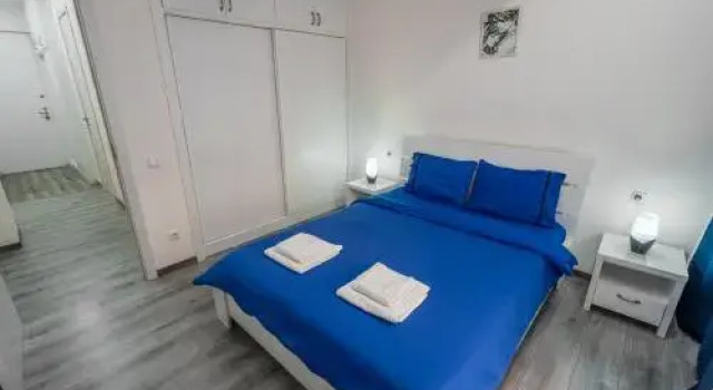 Luxury apartments on Chanturia Street, Забронировать Апартаменты/квартира Мтацминда Тбилиси, рядом с Tеатр имени Марджанишвили