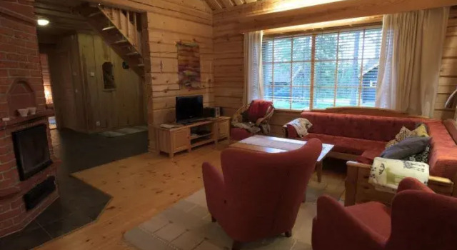 Holiday Home Outarinne, Buchen Sie Ferienhaus Hotels in Lappland mit Parkplatz, Parkplätze