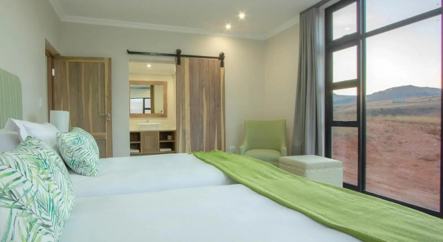 Highland Gate Ferox Creek, Забронировать Отель Отели Mhala 4 звезды, 4*