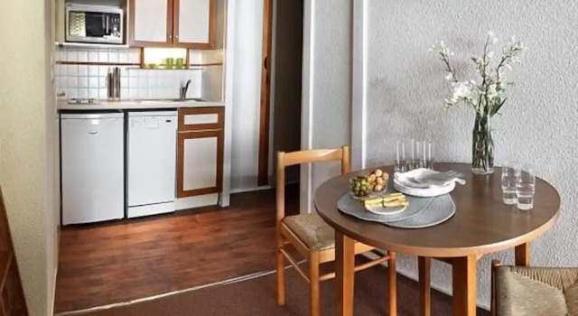 Студия с балконом Abrineige Clubhotel Le Gypaète Val Thorens