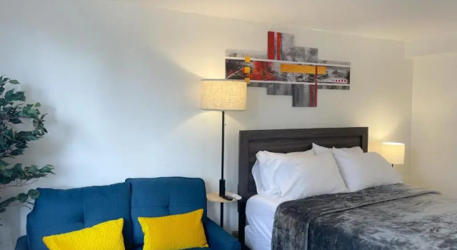 Sophisticated Waikiki Studio condo, Забронировать Апартаменты/квартира Апартаменты Гонолулу, рядом с Royal Hawaiian Theater Legends in Concert Waikiki, Апартаменты/квартира
