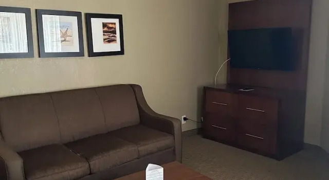 Студия Tollgate Inn